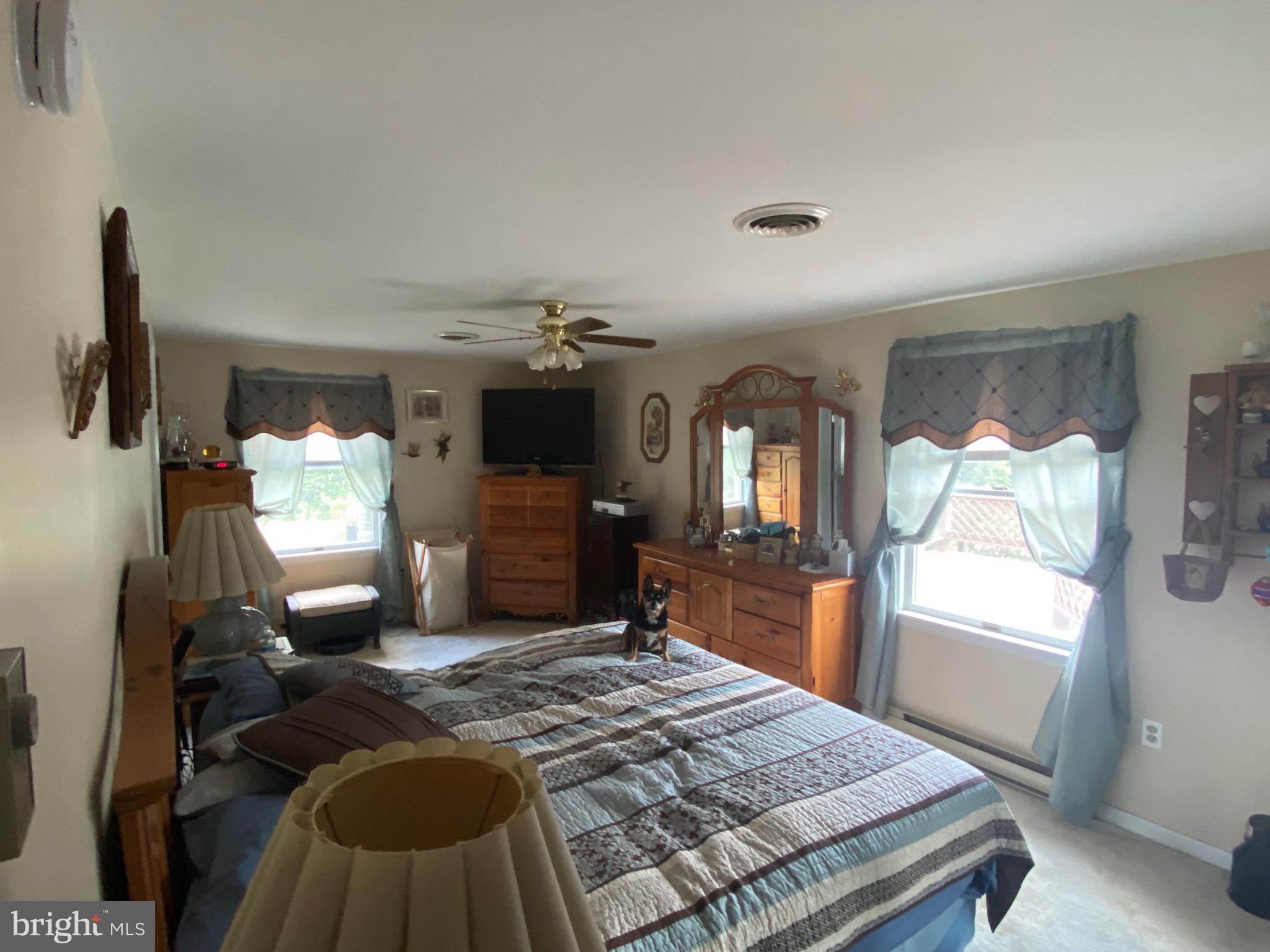 15807 Fairview Road Hagerstown, MD 21740 - Photo 12 of 42 Primary bedroom