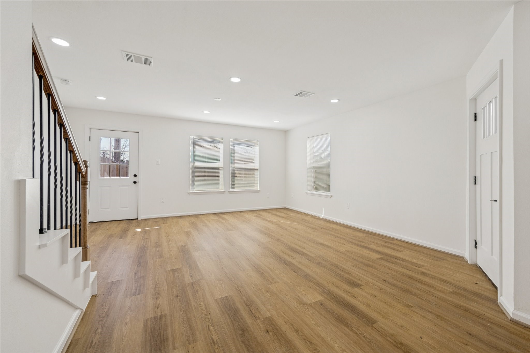 9913 Porto Rico Road, Unit B Houston, TX 77041 - Photo 14 of 34