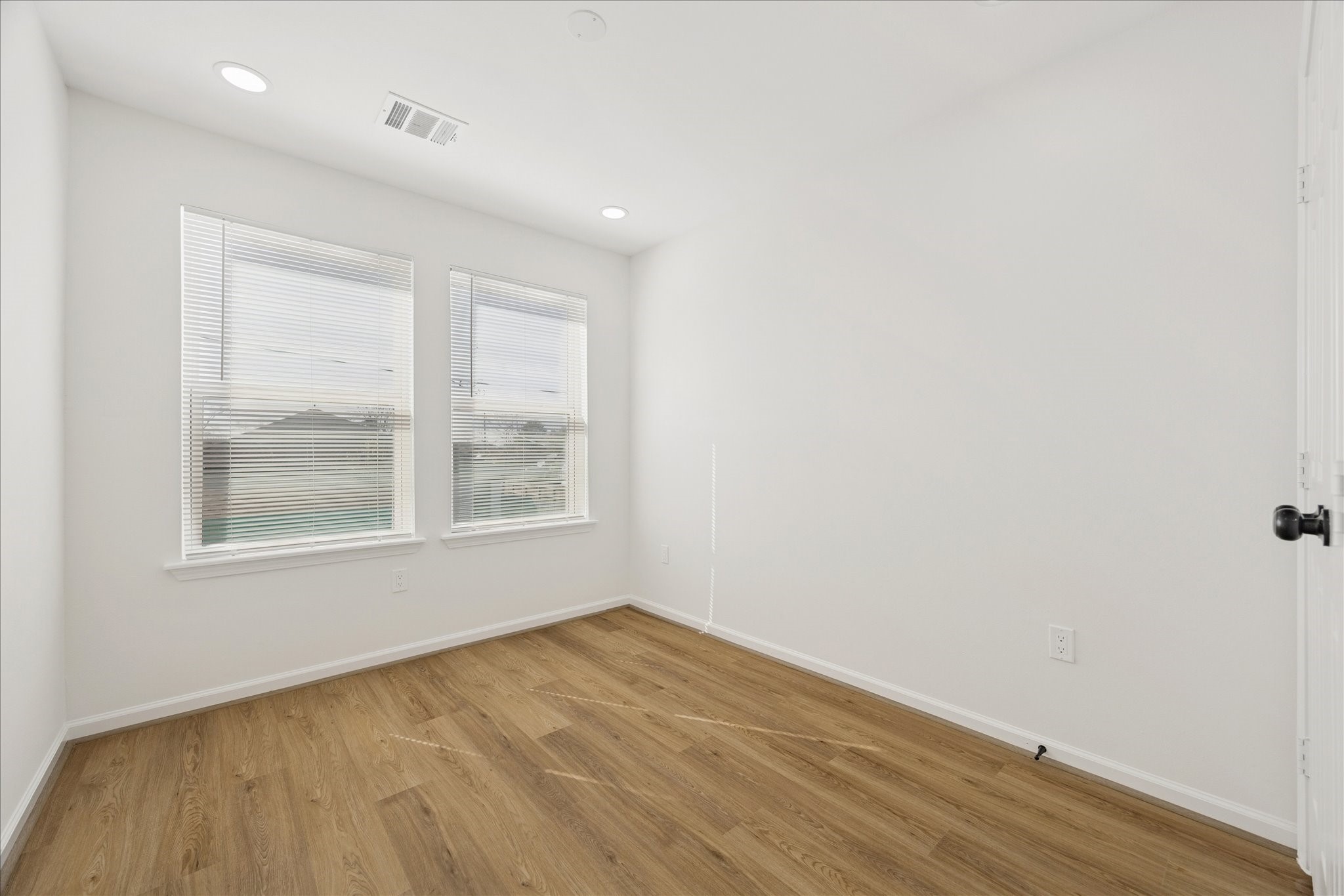 9913 Porto Rico Road, Unit B Houston, TX 77041 - Photo 25 of 34