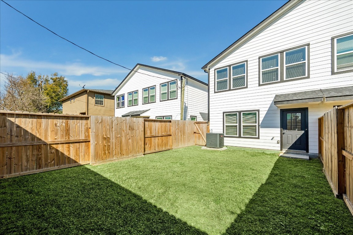 9913 Porto Rico Road, Unit B Houston, TX 77041 - Photo 34 of 34