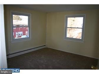 56 South Sunset Road Willingboro, NJ 08046 - Photo 4 of 8
