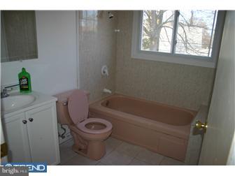 56 South Sunset Road Willingboro, NJ 08046 - Photo 5 of 8