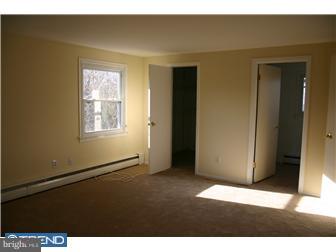 56 South Sunset Road Willingboro, NJ 08046 - Photo 6 of 8