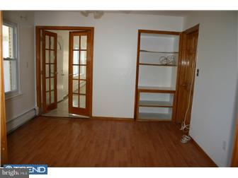 56 South Sunset Road Willingboro, NJ 08046 - Photo 7 of 8