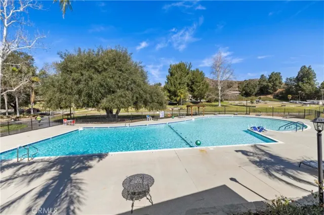 $465,000 | 26838 Avenue Of The Oaks, Unit C, Newhall, CA 91321