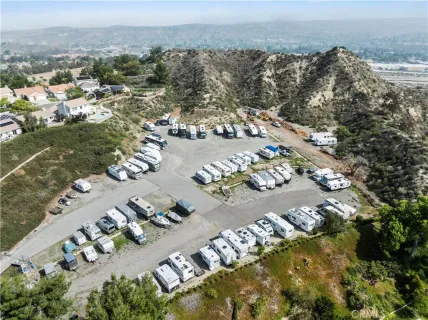 $465,000 | 26838 Avenue Of The Oaks, Unit C, Newhall, CA 91321