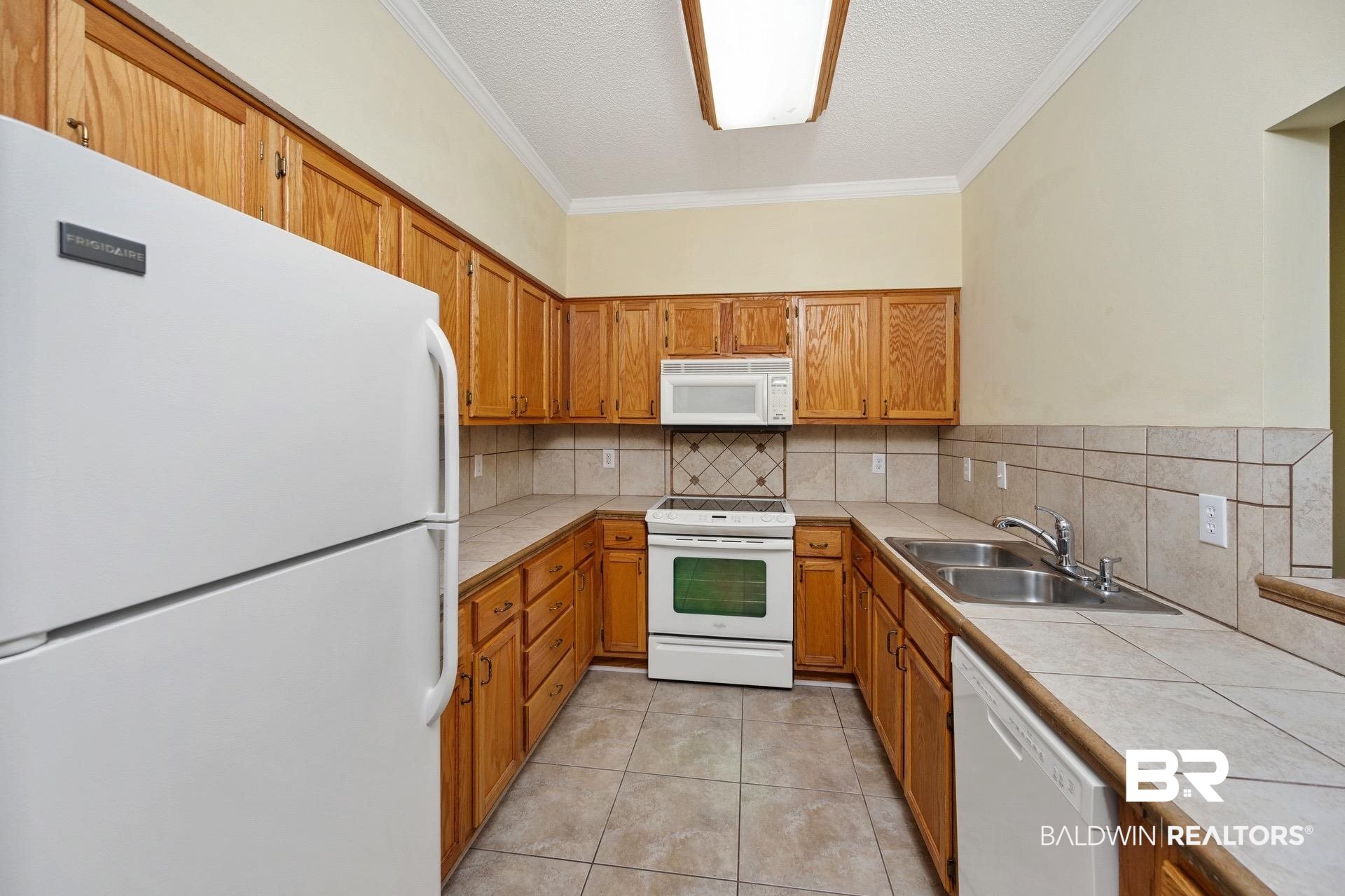 102 Courthouse Drive, Unit 15 Fairhope, AL 36532 - Photo 18 of 32