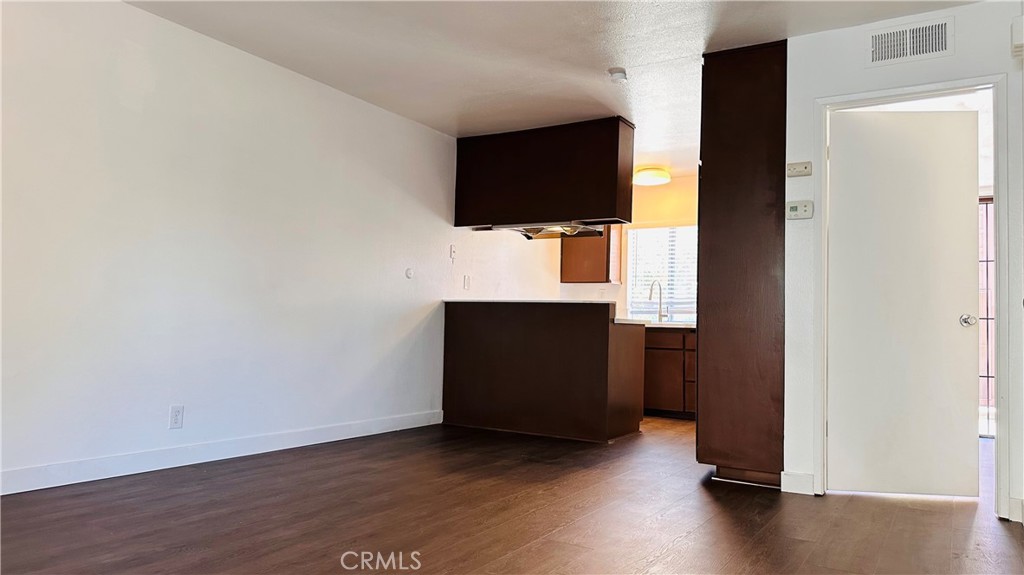 809 South 4th Street, Unit 5 Alhambra, CA 91801 - Photo 17 of 31