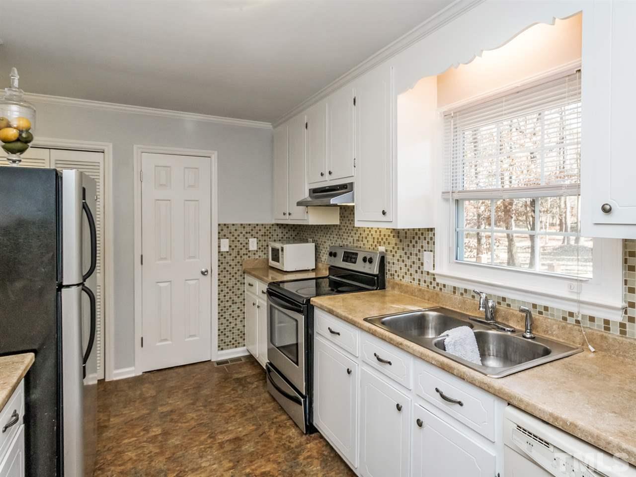 6112 Guess Road Durham, NC 27712 - Photo 6 of 24