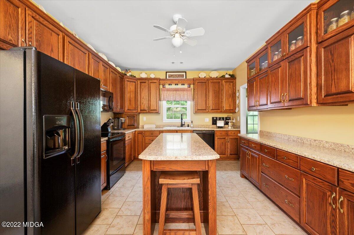 505 Gordon Road Forsyth, GA 31029 - Photo 7 of 38 10-DSC_1164