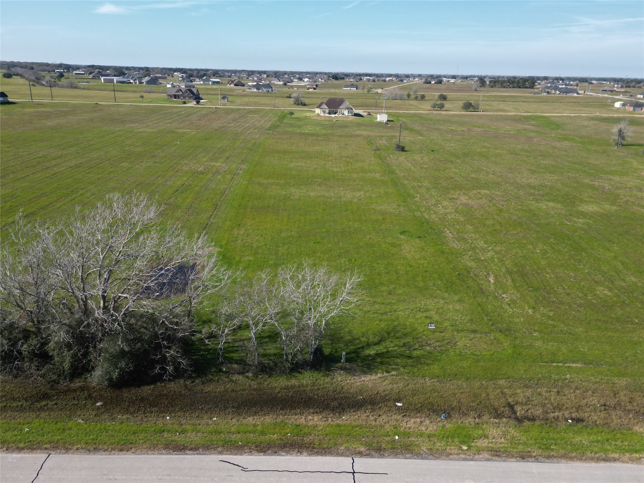 497 Brahman Trail Angleton, TX 77515 - Photo 3 of 15 a view of an ocean view