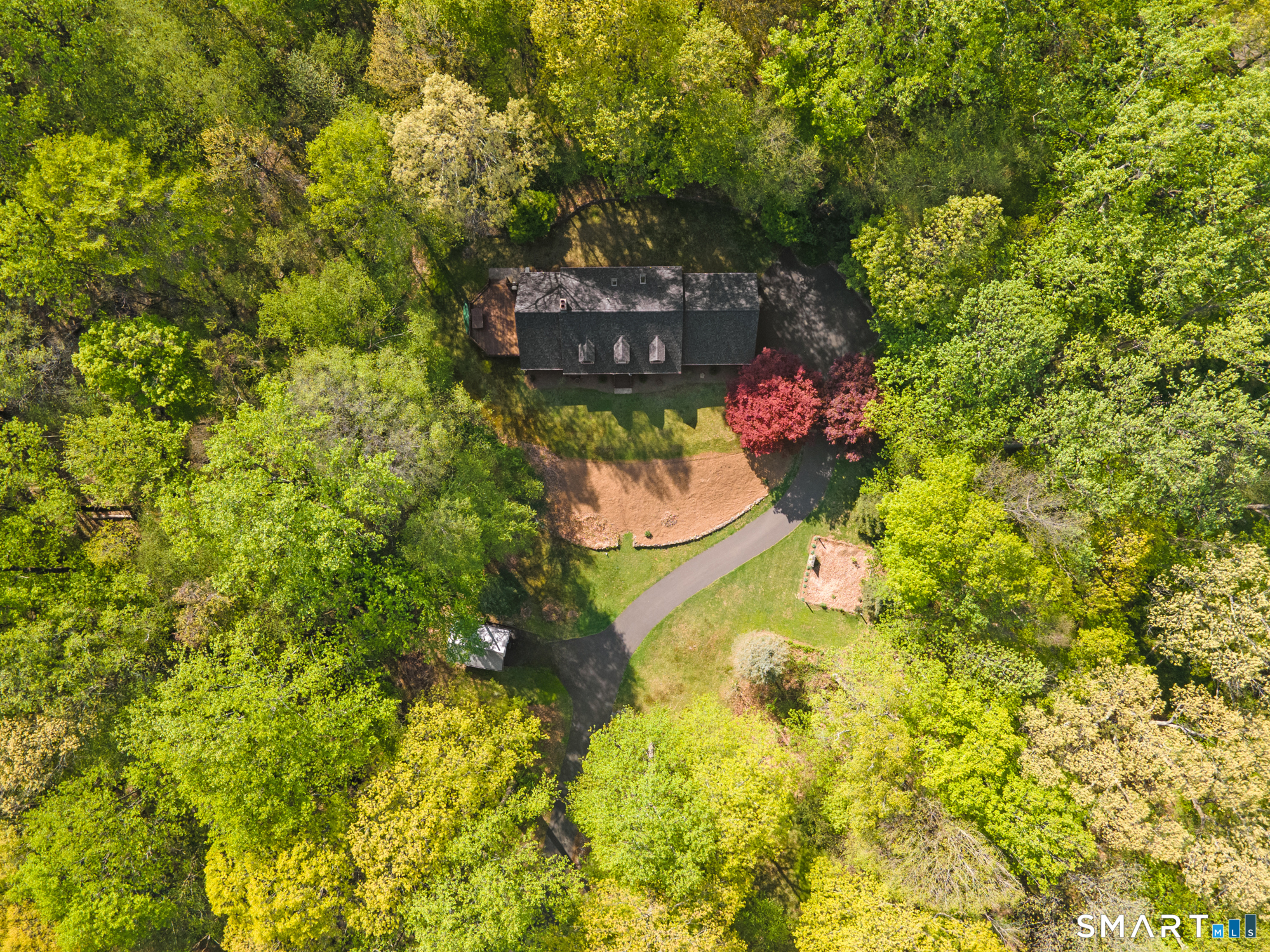 110 Bee Mountain Road Oxford, CT 06478 - Photo 3 of 39