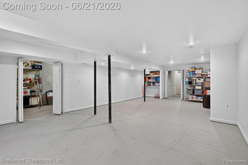 9065 East Richfield Road Davison, MI 48423 - Photo 45 of 75