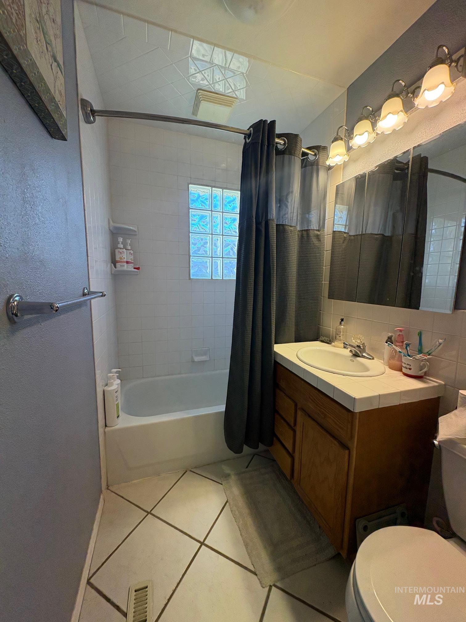 1239 Sycamore Street Clarkston, WA 99403 - Photo 19 of 26