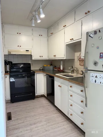 $299,900 | 1239 Sycamore Street, Clarkston, WA 99403