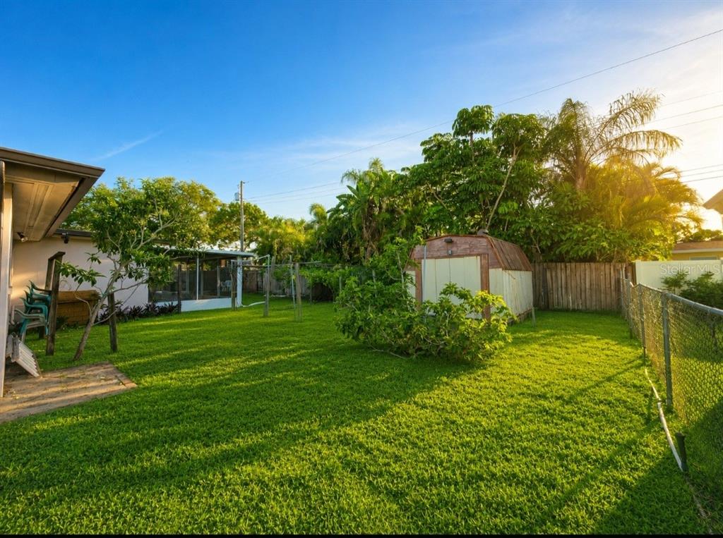 164 Pinewood Avenue Clearwater, FL 33765 - Photo 50 of 54
