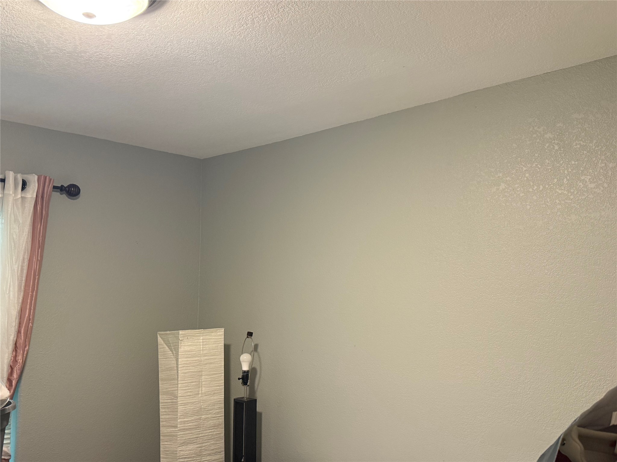 5103 Northridge Drive Houston, TX 77033 - Photo 26 of 39 a view of an empty room