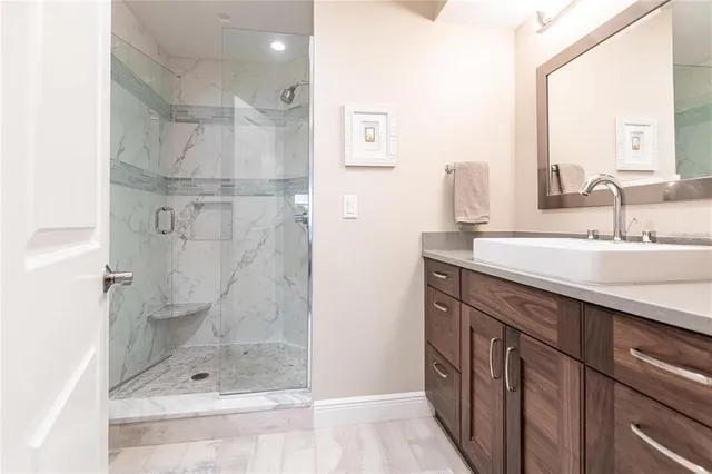 $649,500 | 145 Avenida Messina, Unit 3, Sarasota, FL 34242