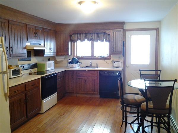 56 Griggs Road Sutton, MA 01590 - Photo 4 of 8