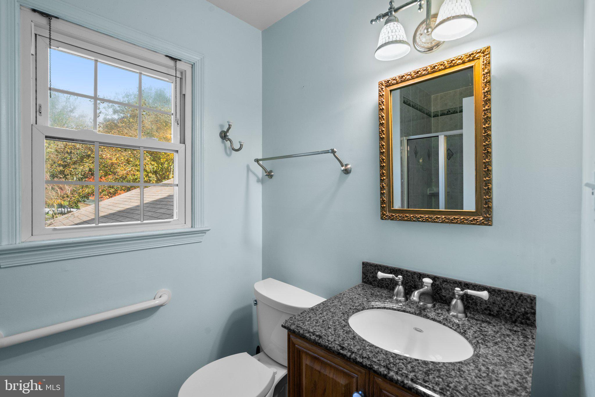 9346 Mellenbrook Road Columbia, MD 21045 - Photo 18 of 33 Primary Bathroom