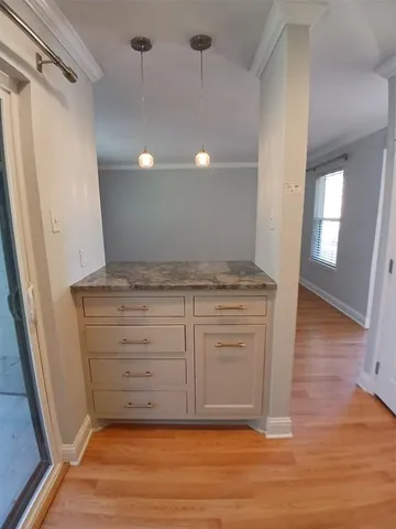 $1,250 | 5335 Bent Tree Forest Drive, Unit 279T, Dallas, TX 75248