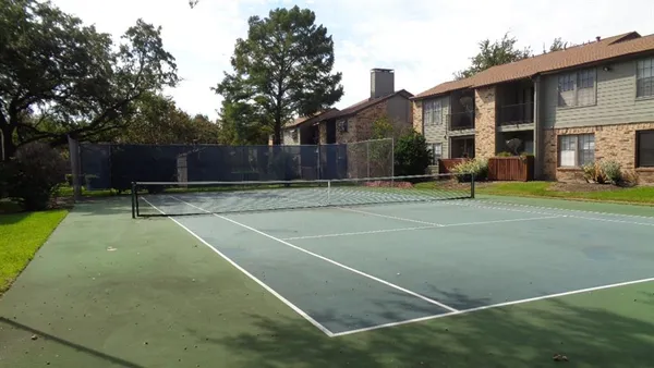 a view of a tennis court
