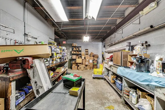 $450,000 | 2275 Sheridan Road, Zion, IL 60099