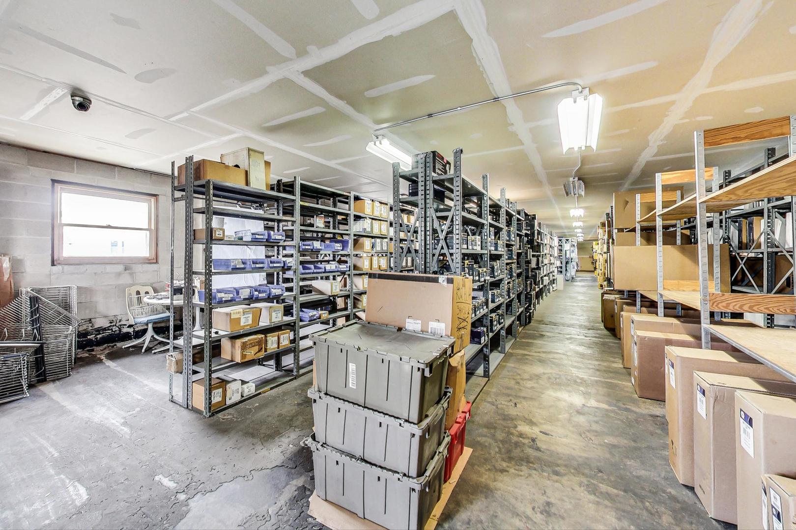 2275 Sheridan Road Zion, IL 60099 - Photo 16 of 51