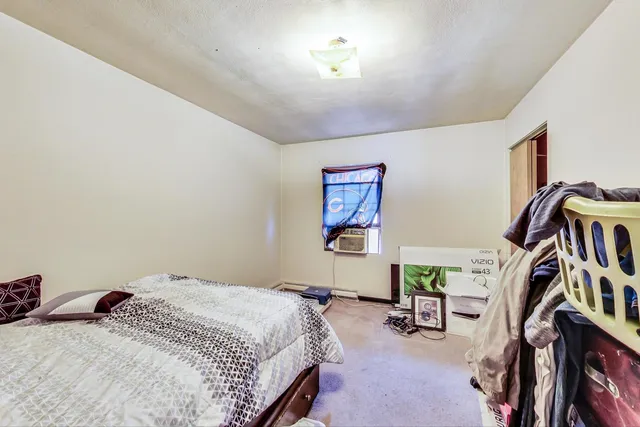 $450,000 | 2275 Sheridan Road, Zion, IL 60099