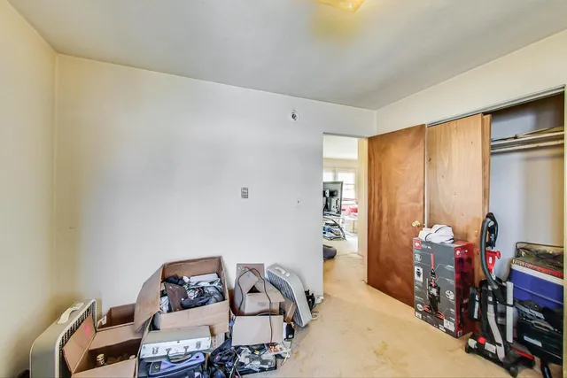 $450,000 | 2275 Sheridan Road, Zion, IL 60099