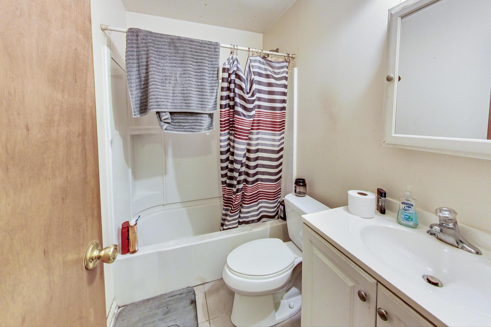 2275 Sheridan Road Zion, IL 60099 - Photo 34 of 51