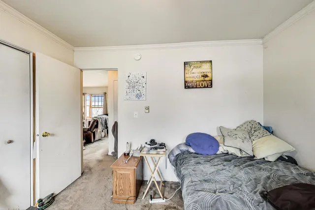 $450,000 | 2275 Sheridan Road, Zion, IL 60099