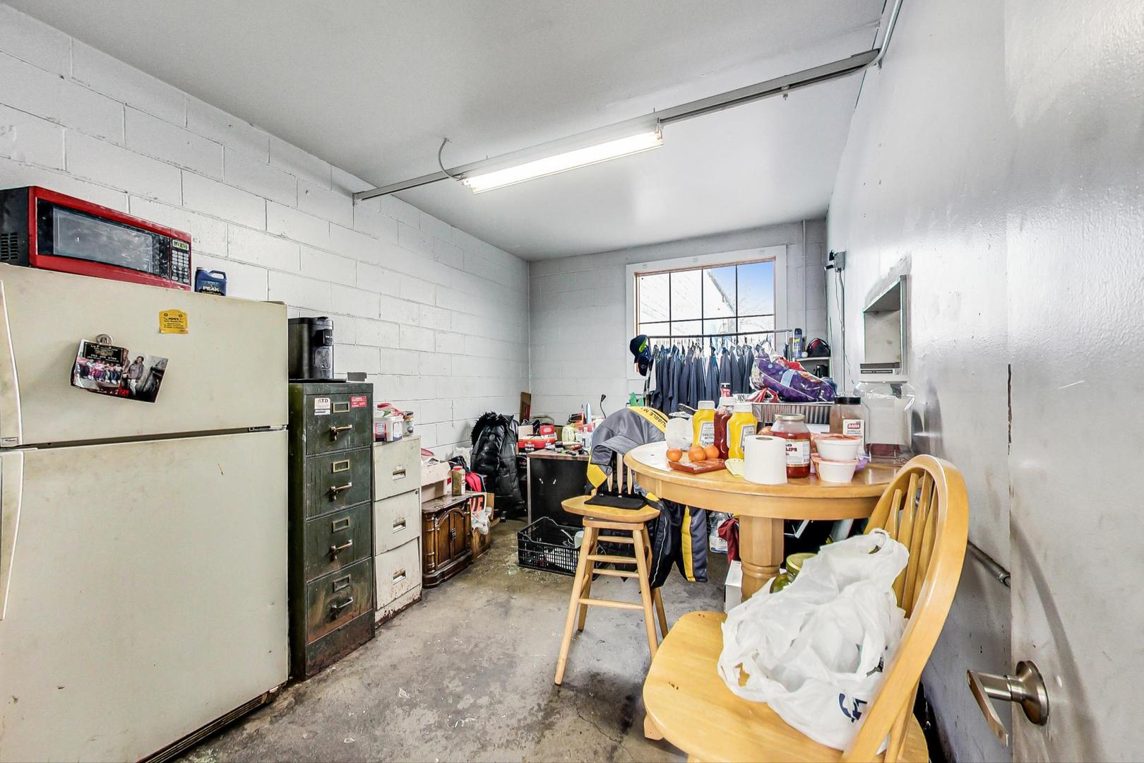 2275 Sheridan Road Zion, IL 60099 - Photo 46 of 51