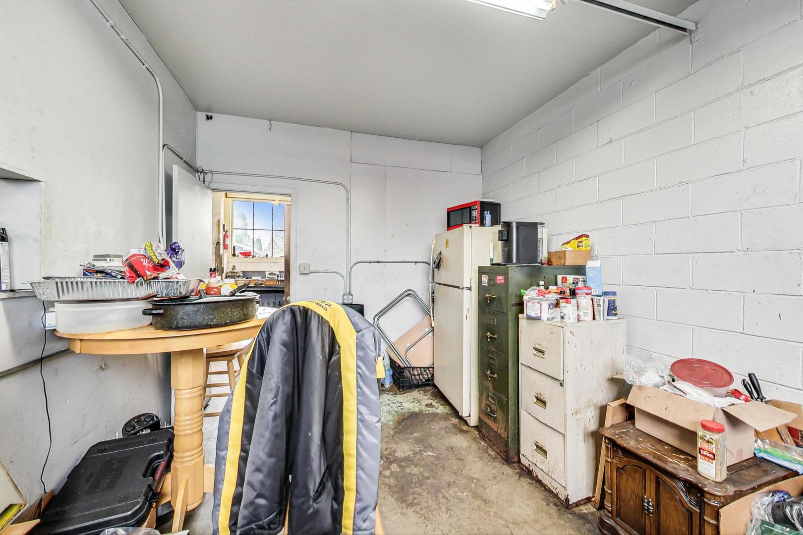 2275 Sheridan Road Zion, IL 60099 - Photo 47 of 51