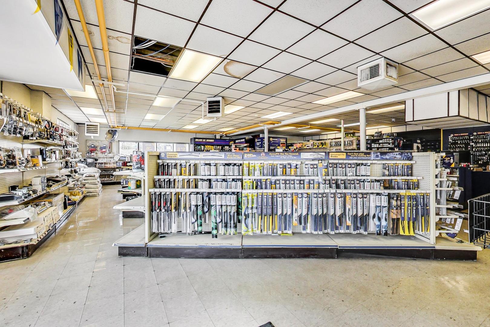 2275 Sheridan Road Zion, IL 60099 - Photo 6 of 51