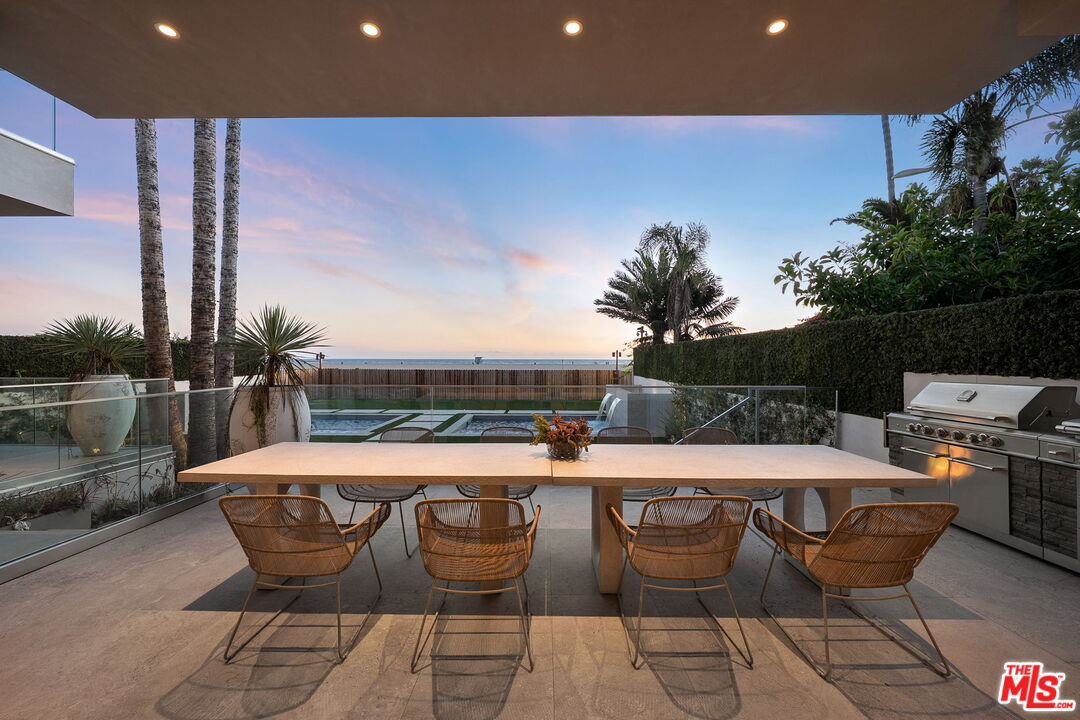 938 Palisades Beach Road Santa Monica, CA 90403 - Photo 41 of 47