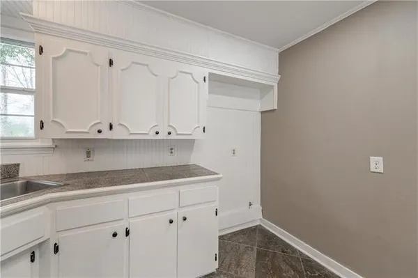 $335,000 | 2307 Horseshoe Drive, Alexandria, LA 71301