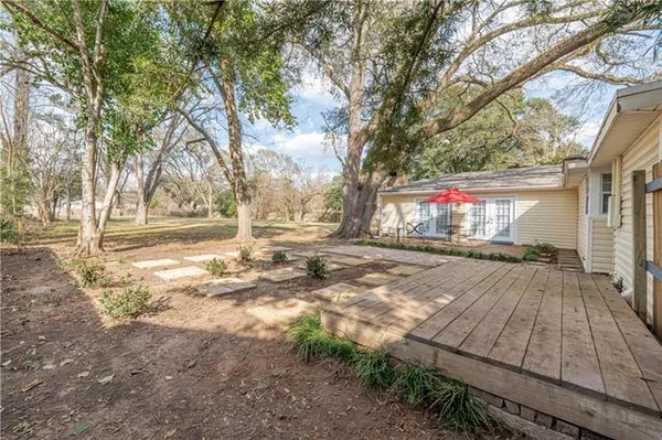 $335,000 | 2307 Horseshoe Drive, Alexandria, LA 71301