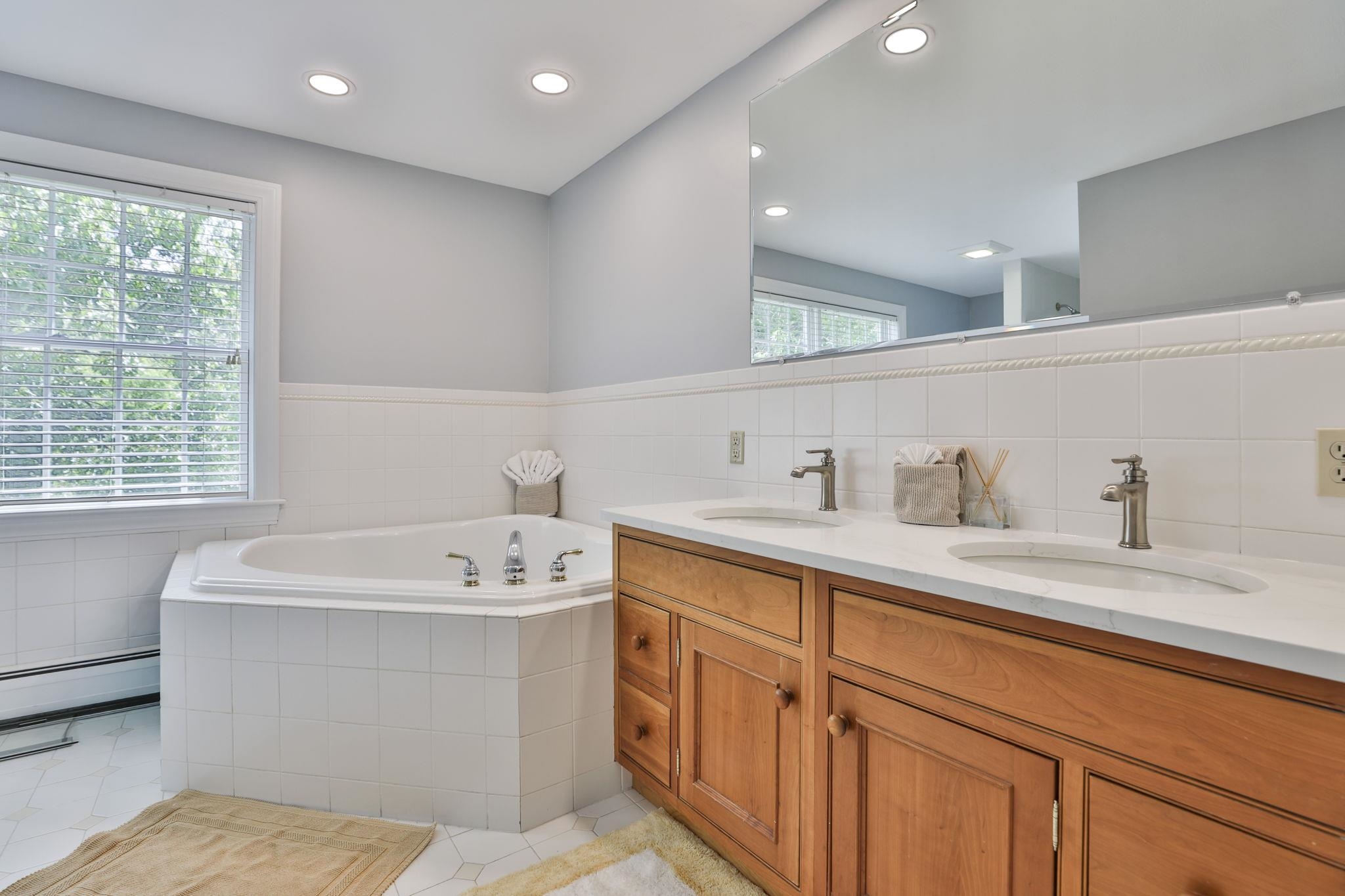 66 A Merrimack Street Amherst, NH 03031 - Photo 47 of 59