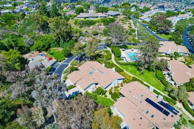 $1,390,000 | 2065 Caminito San Nicholas, La Jolla, CA 92037