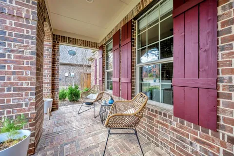 a view of outdoor space yard and patio