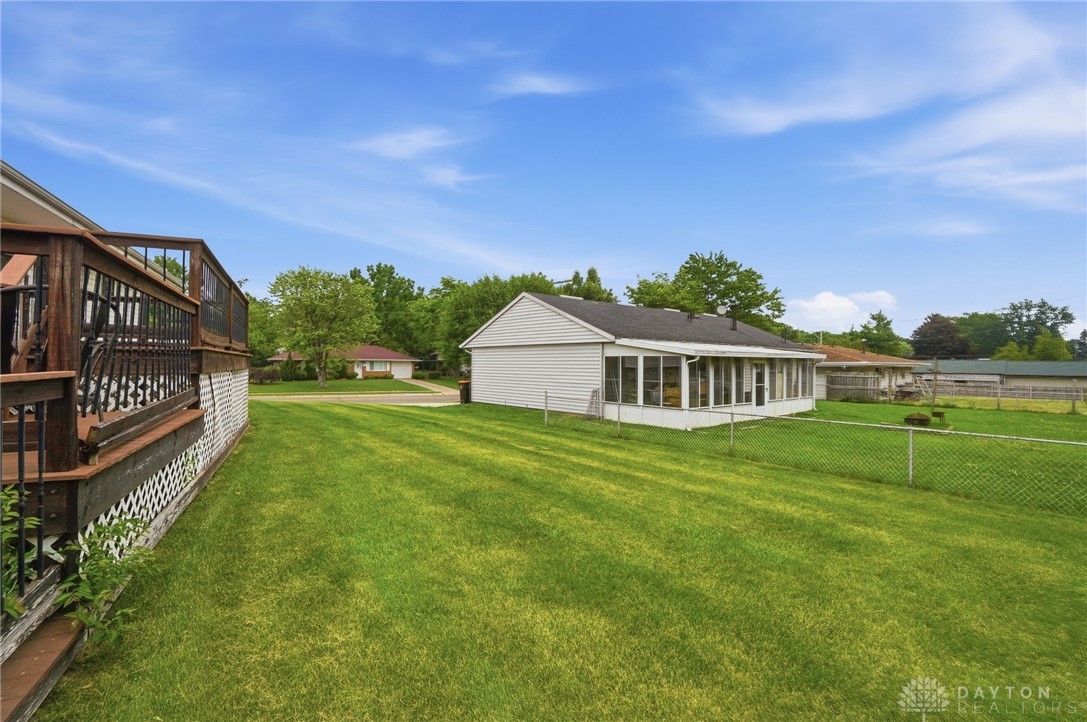 1914 Elmsford Street Springfield, OH 45506 - Photo 42 of 47