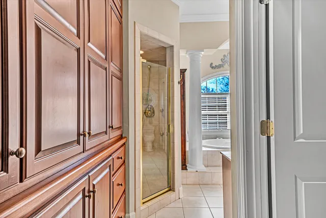 a view of walk in closet