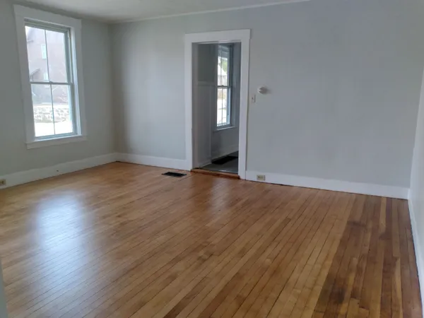 $1,600 | 103 Beaver Street, Keene, NH 03431