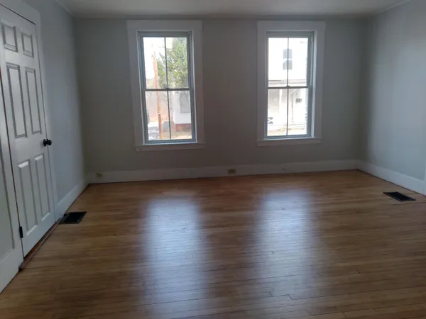 $1,600 | 103 Beaver Street, Keene, NH 03431