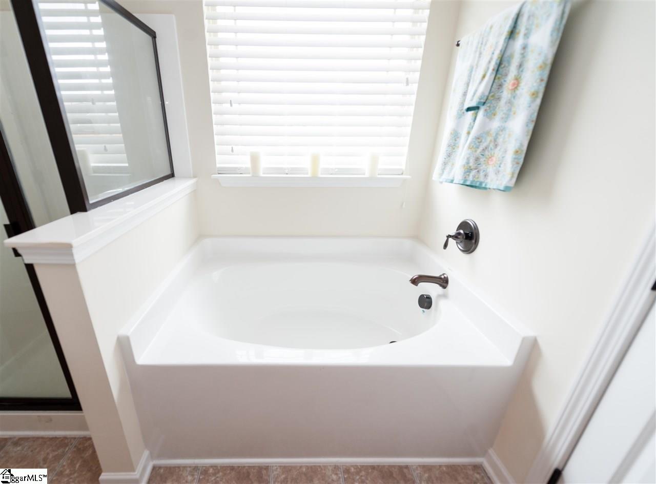 237 Riverdale Road Simpsonville, SC 29680 - Photo 32 of 36 Gallery Image 32
