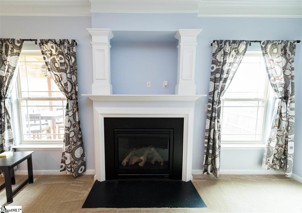 237 Riverdale Road Simpsonville, SC 29680 - Photo 8 of 36 Gallery Image 8