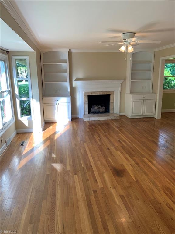 3028 Kinnamon Road Winston-Salem, NC 27104 - Photo 3 of 25 Living room.