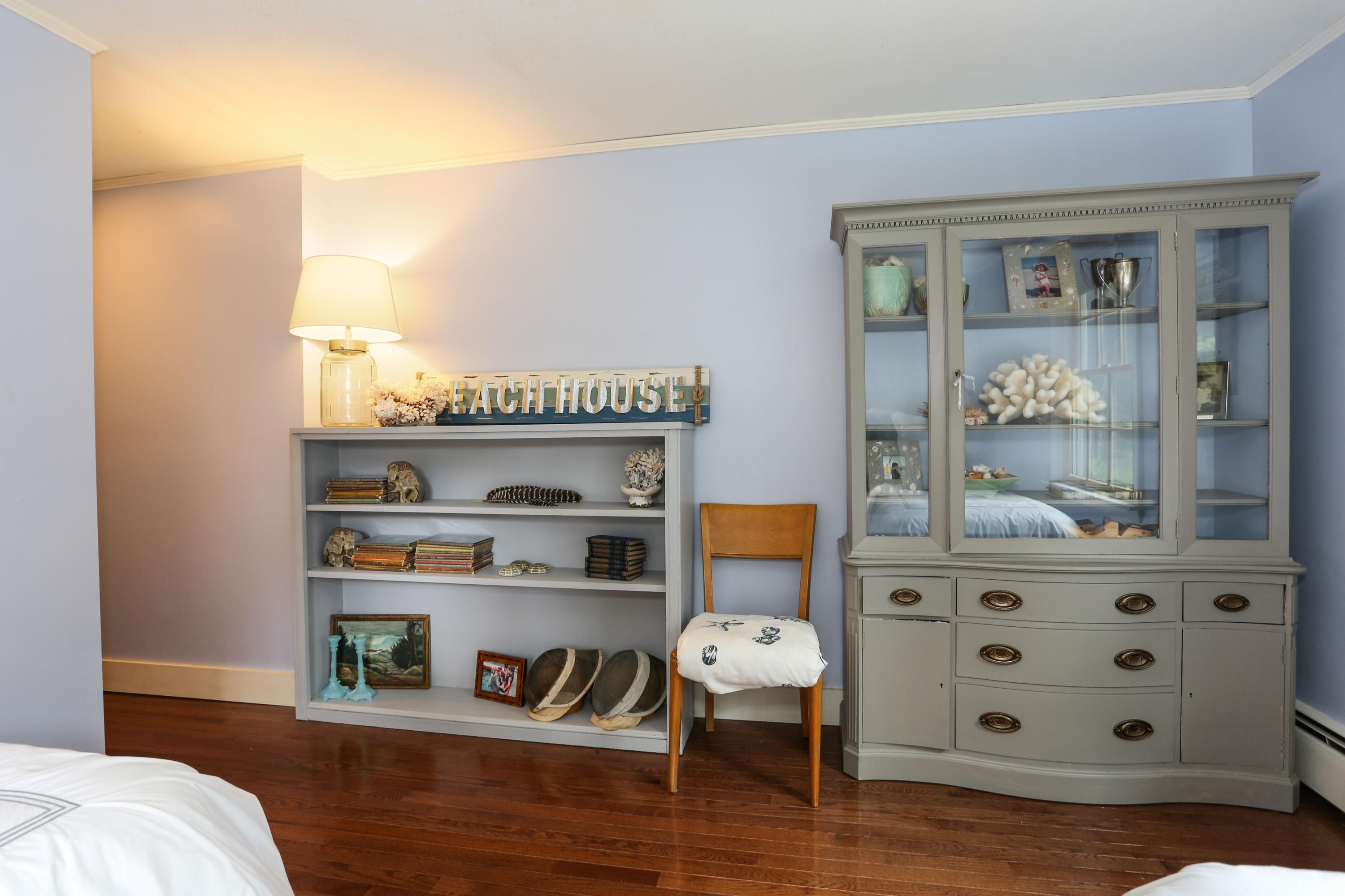 18 Sparrowhawk Road Orleans, MA 02653 - Photo 29 of 43 a living room with furniture