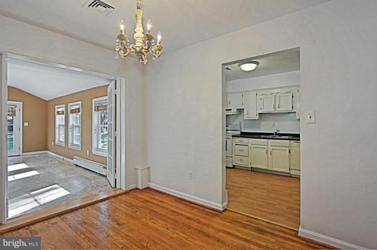 821 Snider Lane Silver Spring, MD 20905 - Photo 11 of 26 Dining Room 2